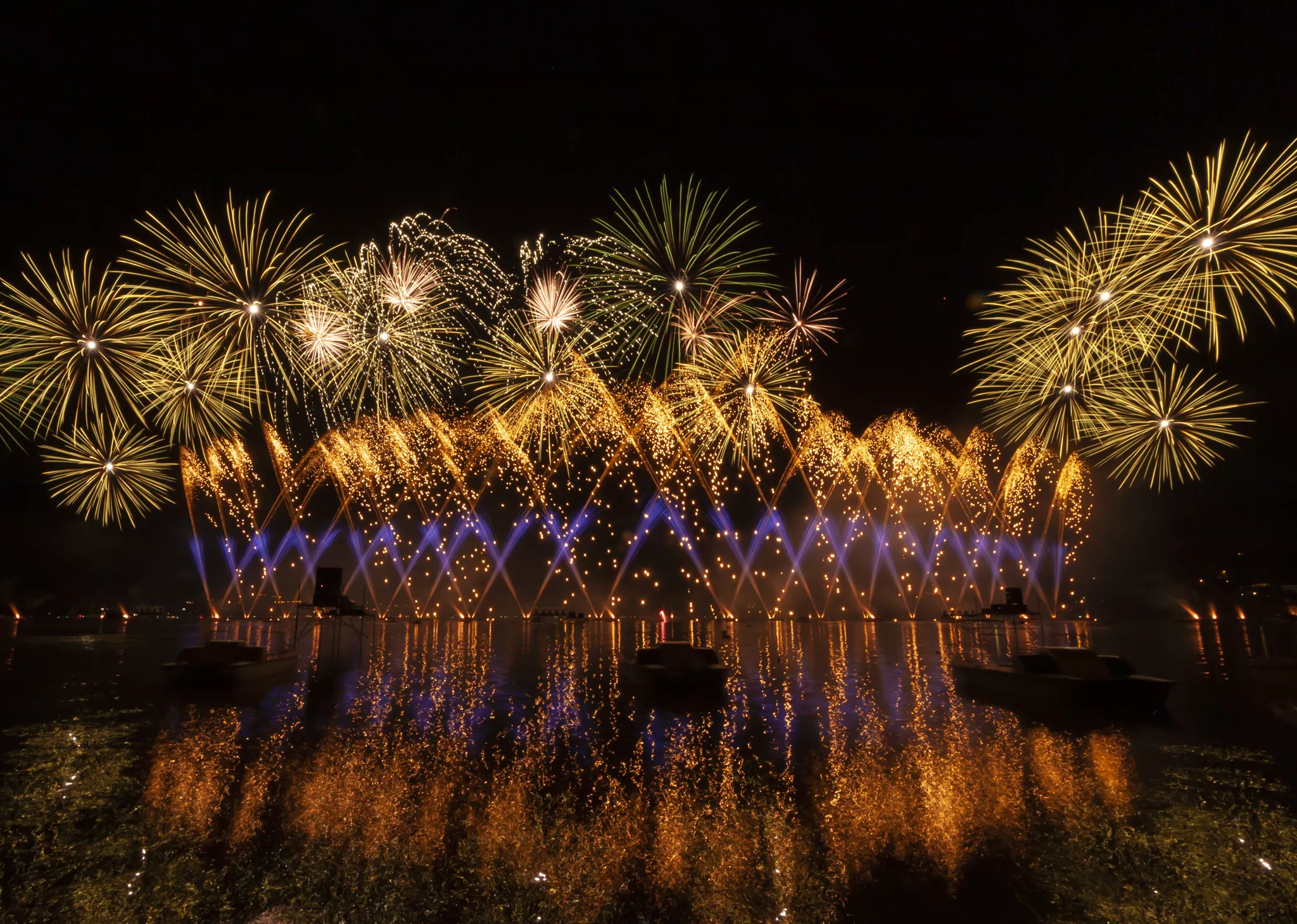 Pyroemotions fireworks crafted with advanced techniques in Italy, offer mesmerizing experiences beyond the ordinary